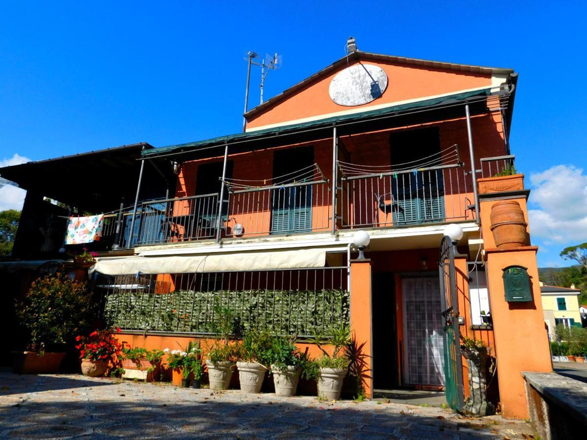 La Casa Rosa! Apartment Levanto Exterior photo